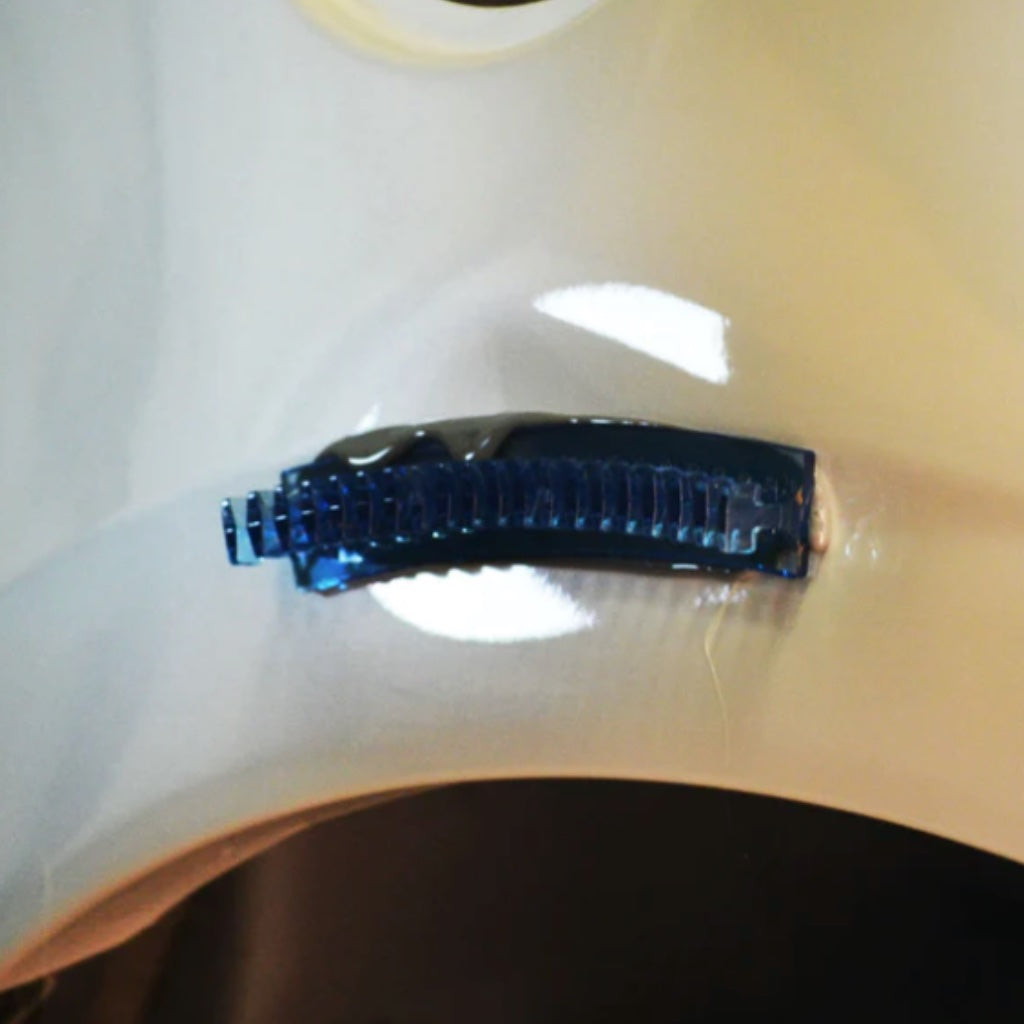 Pestaña de pegamento de pliegue flexible azul curvada Centipede® de 25 x 150 mm