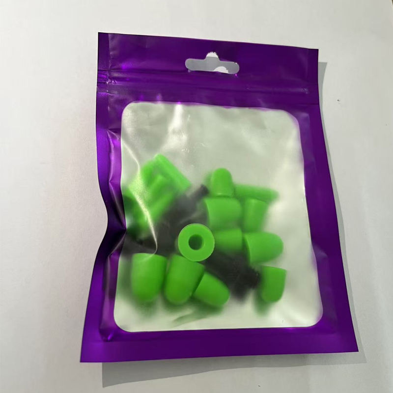 CONJUNTO PUNTAS CON CAPUCHONES EN VERDE